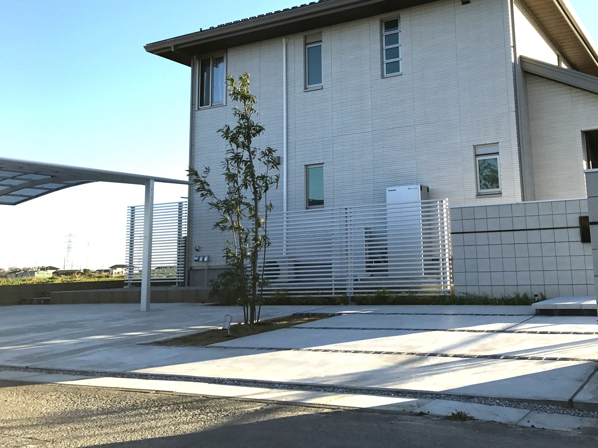 熊谷市のシンプルモダンな新築外構