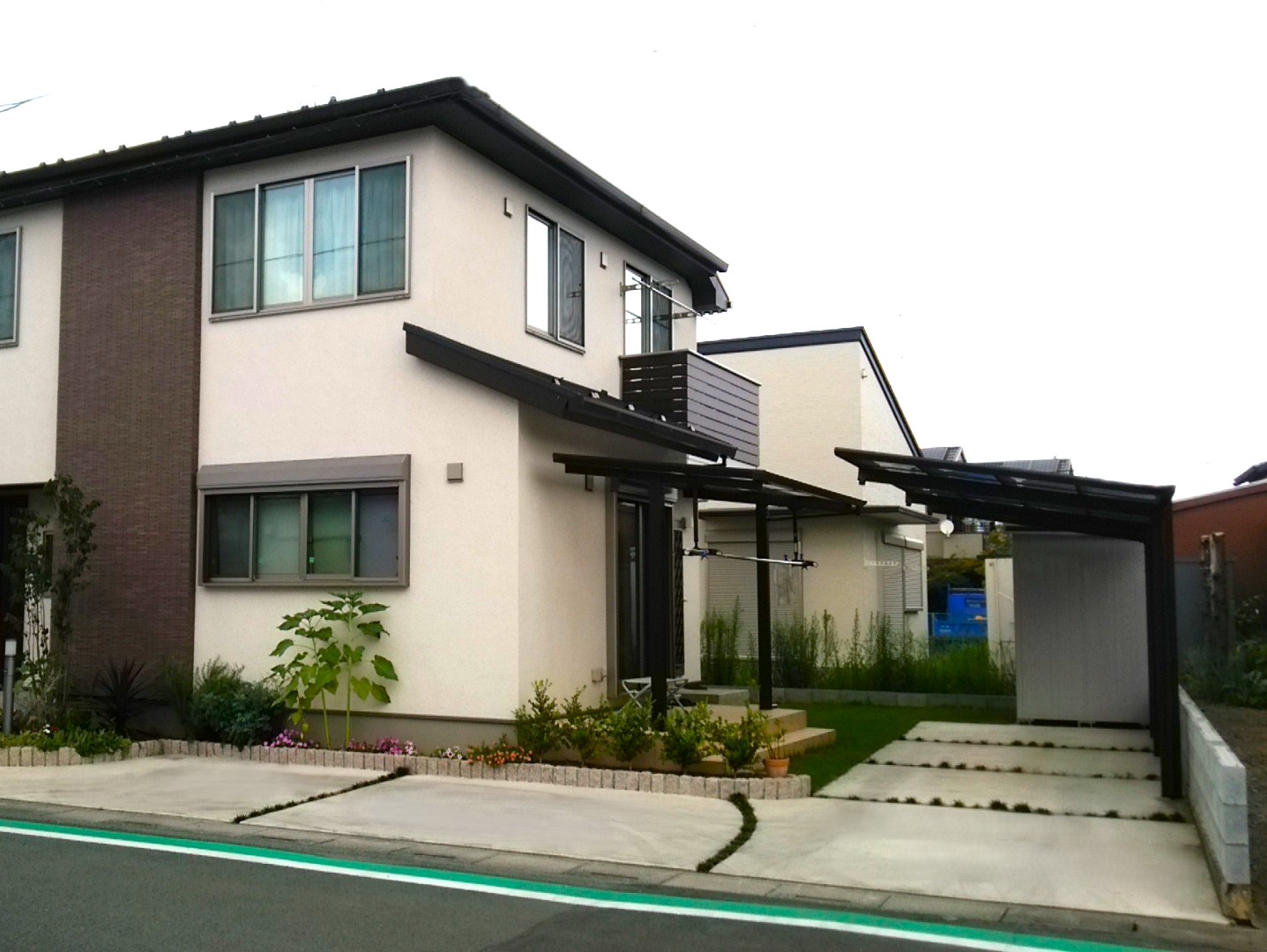 熊谷市のナチュラルな新築外構