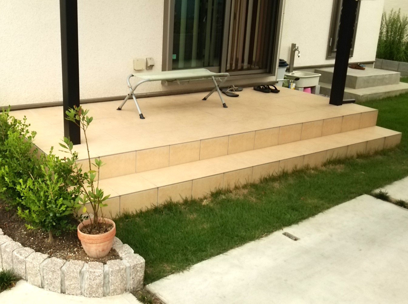 熊谷市のナチュラルな新築外構