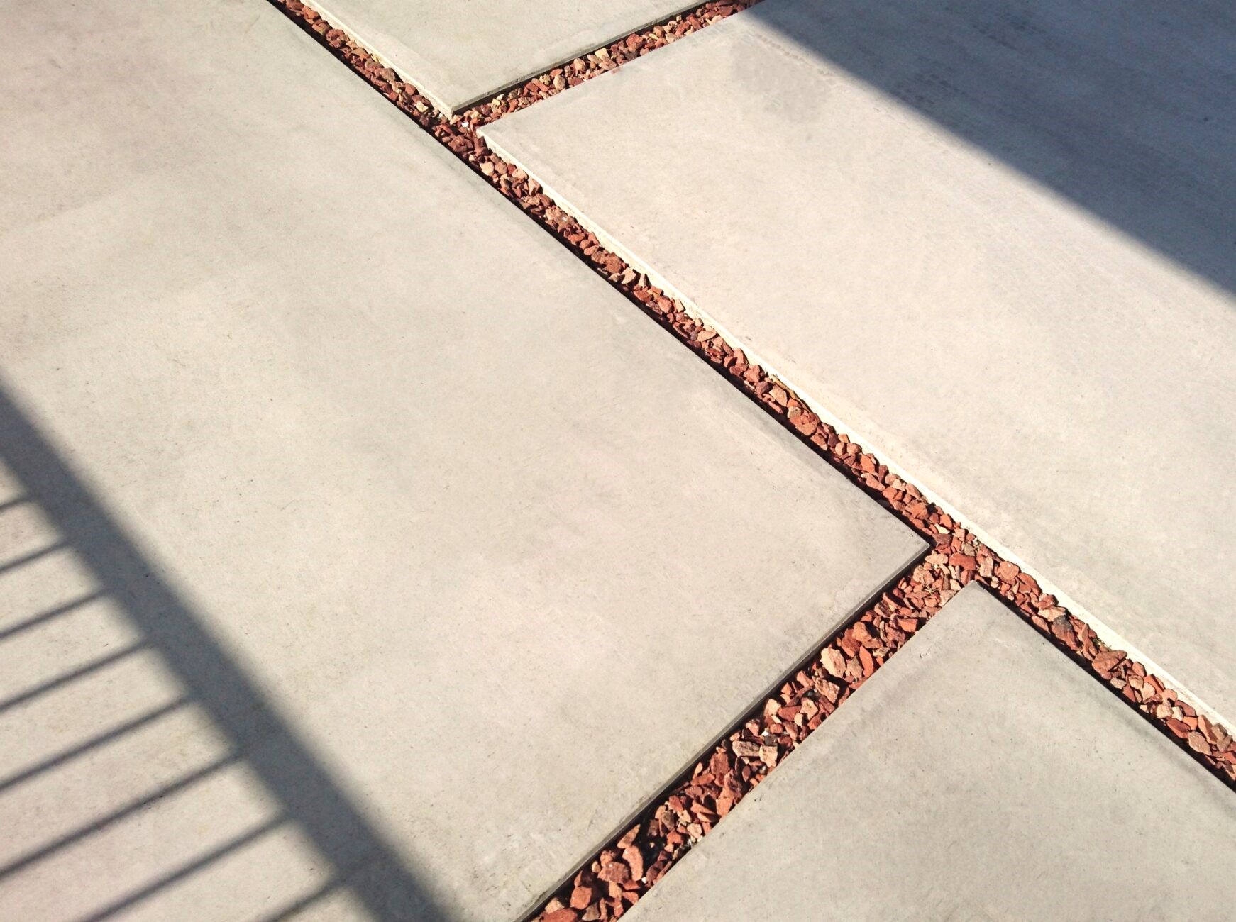 鴻巣市のナチュラルな新築外構