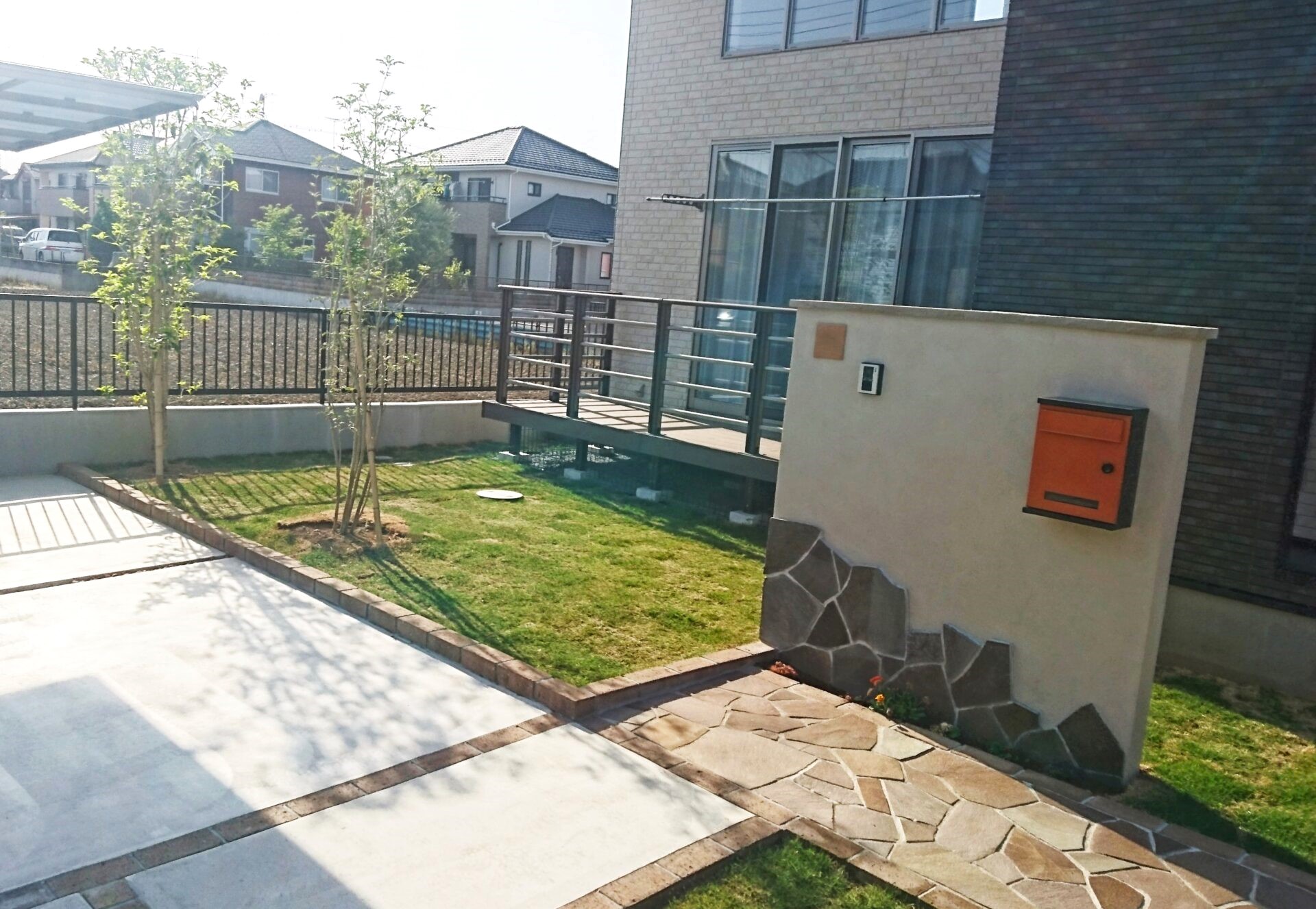 鴻巣市のナチュラルな新築外構