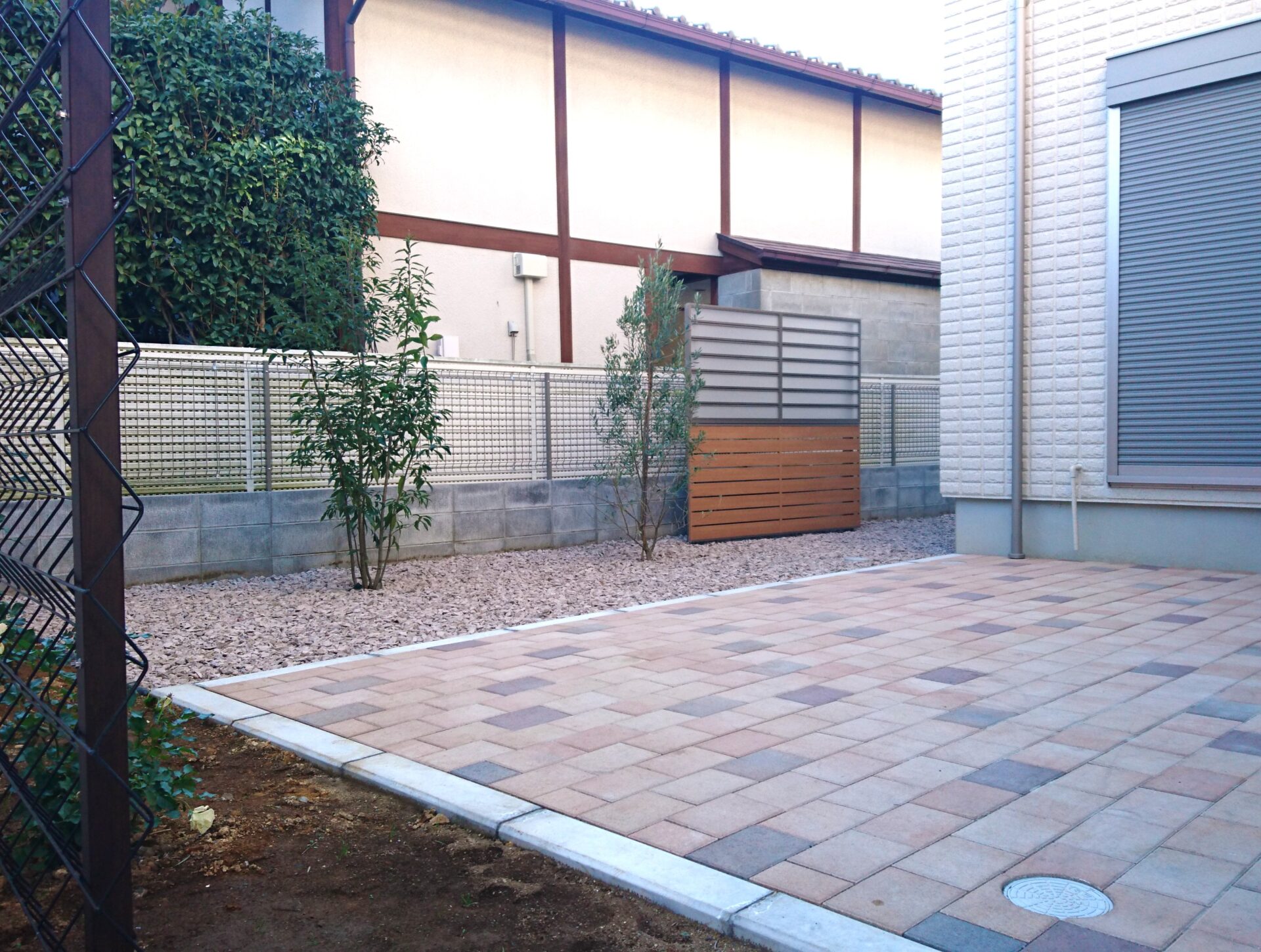 鴻巣市　シンプルかつエコ、ローメンテナンスで楽しめるお庭、庭まわり