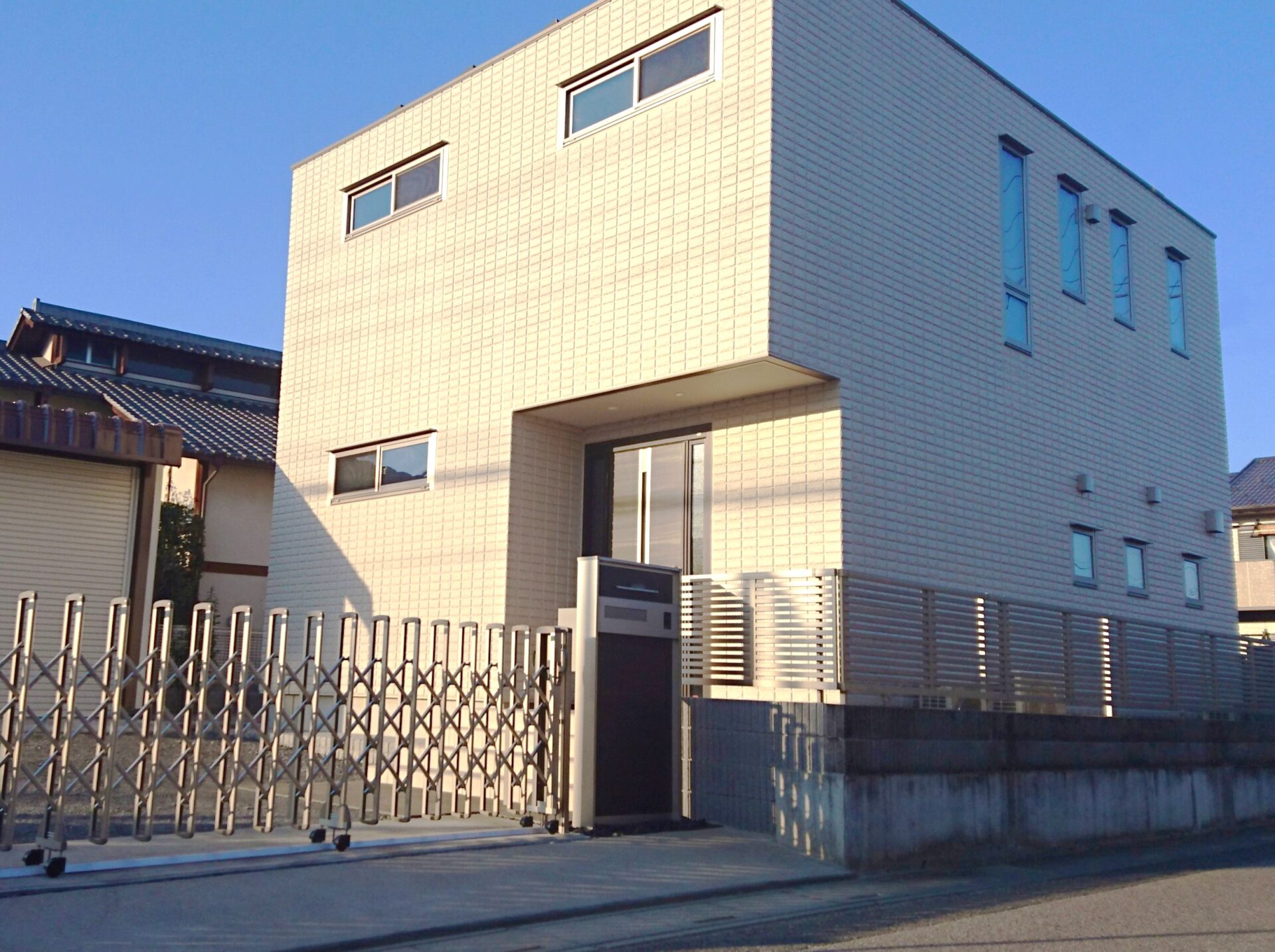 鴻巣市　シンプルかつエコ、ローメンテナンスで楽しめるお庭