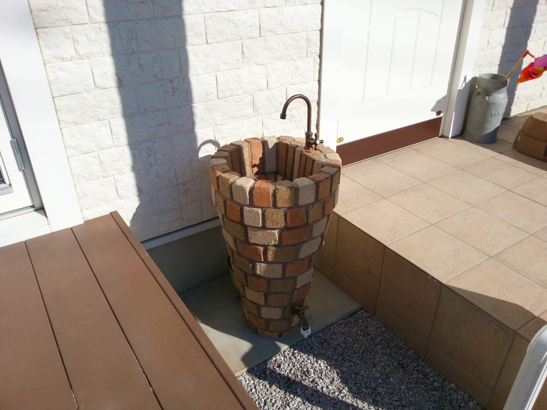 羽生市のナチュラルカントリーな新築外構