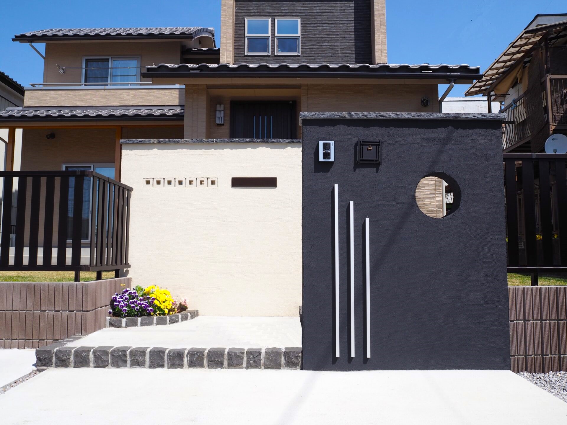 羽生市の和モダンな新築外構