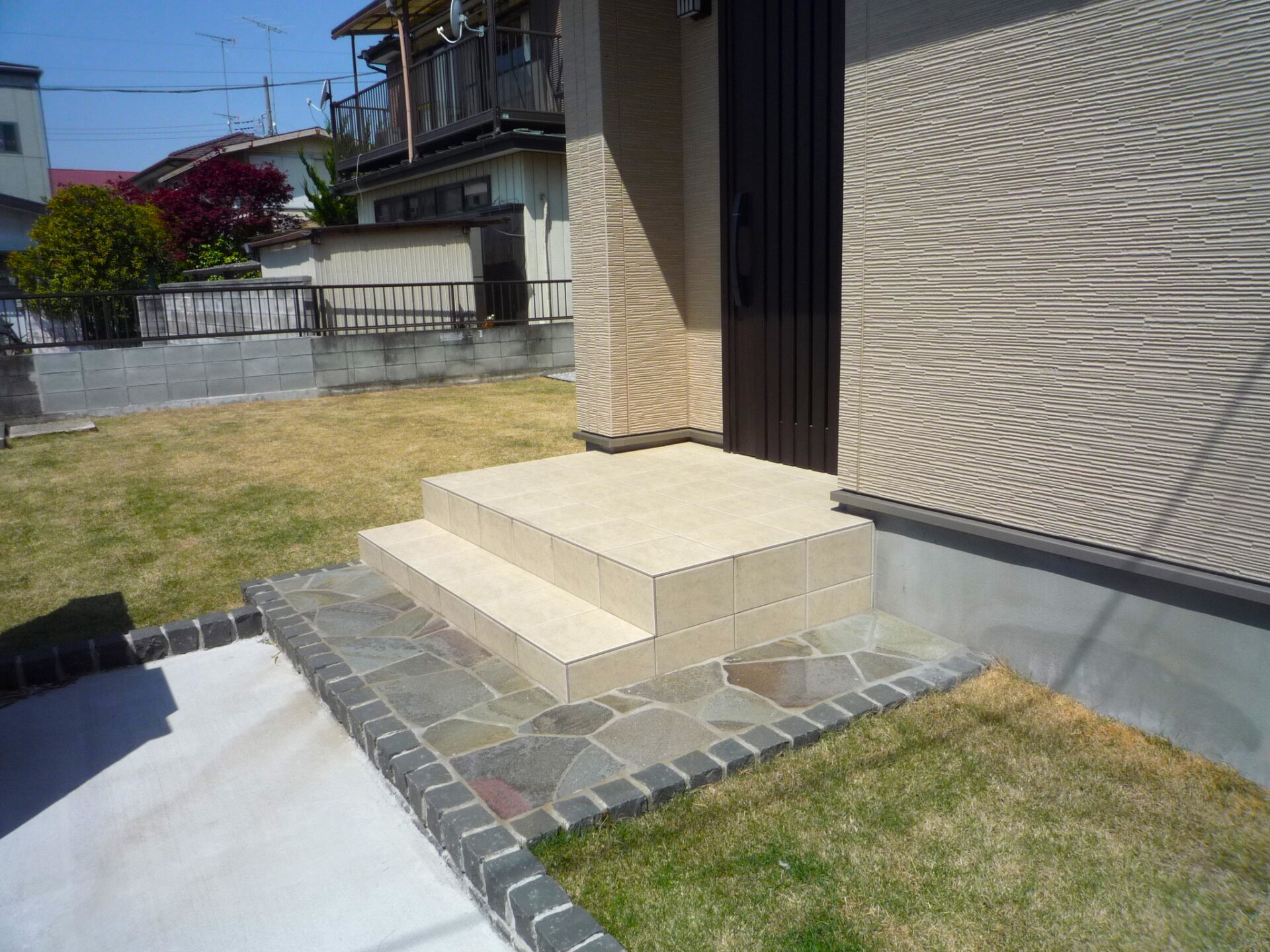 羽生市の和モダンな新築外構