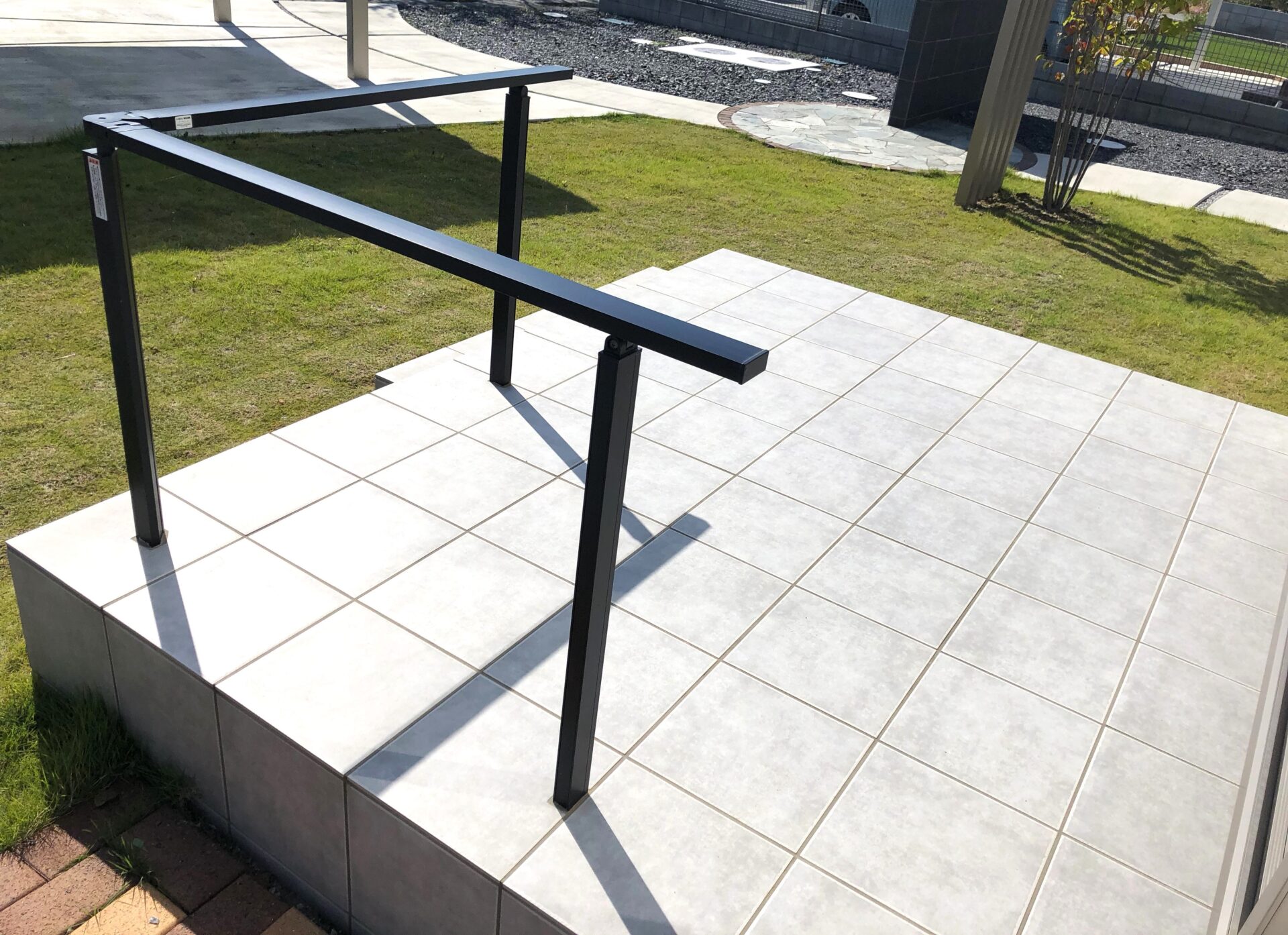 行田市のシンプルモダンな新築外構