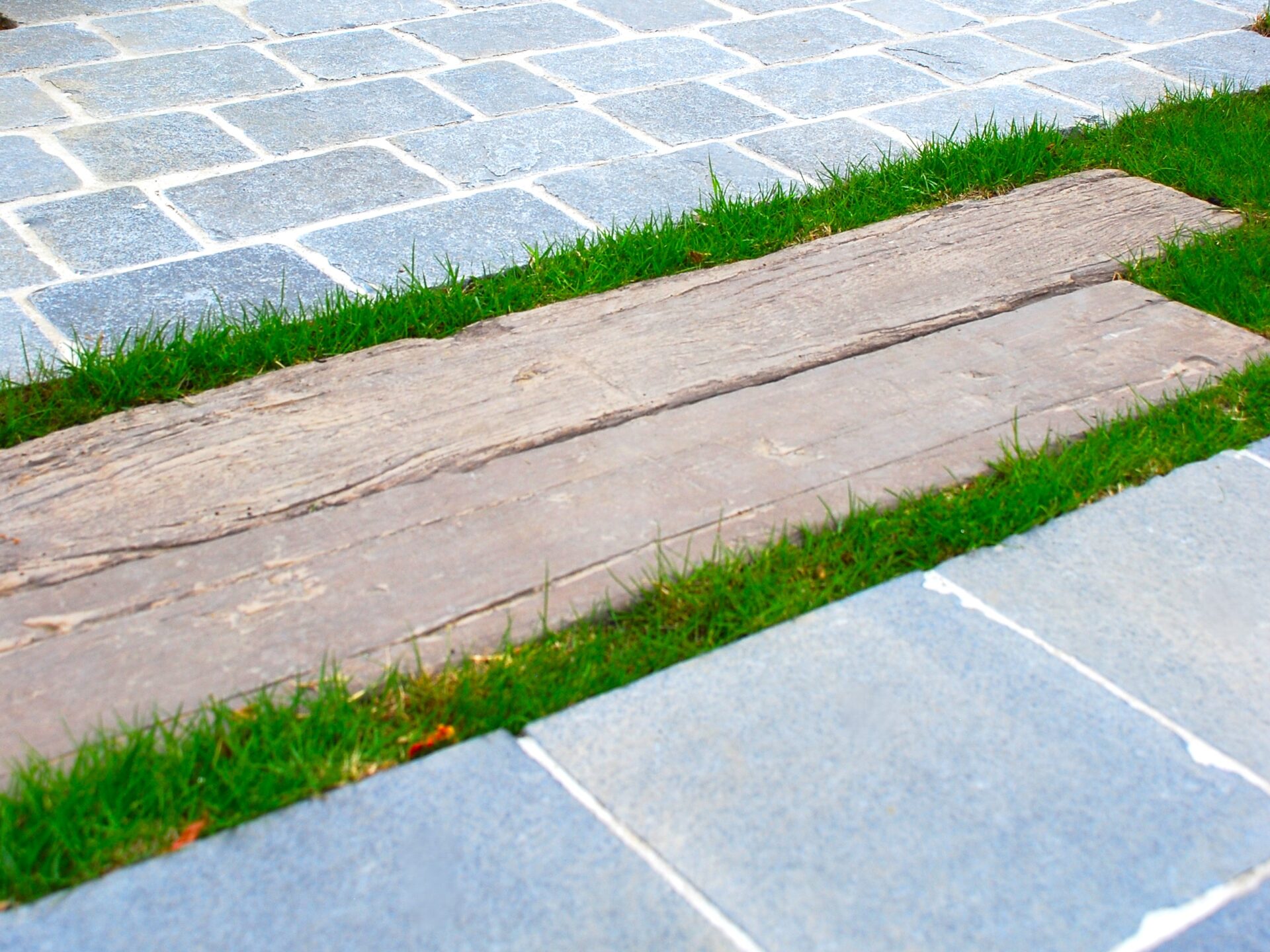 深谷市のナチュラルスタイルな新築外構