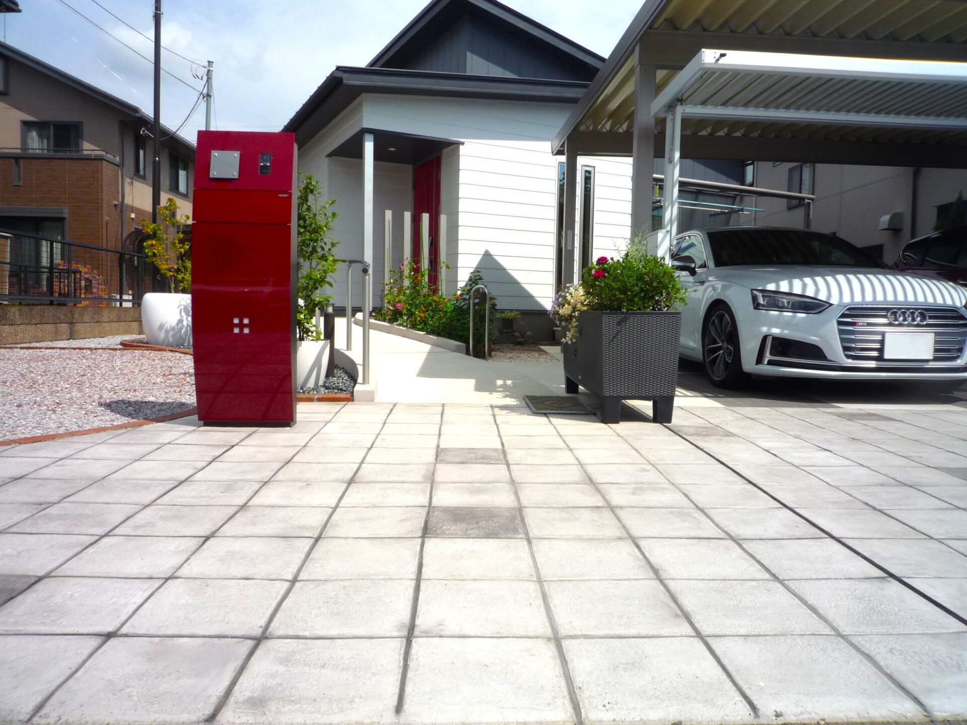 熊谷市のシンプルスタイルな新築外構