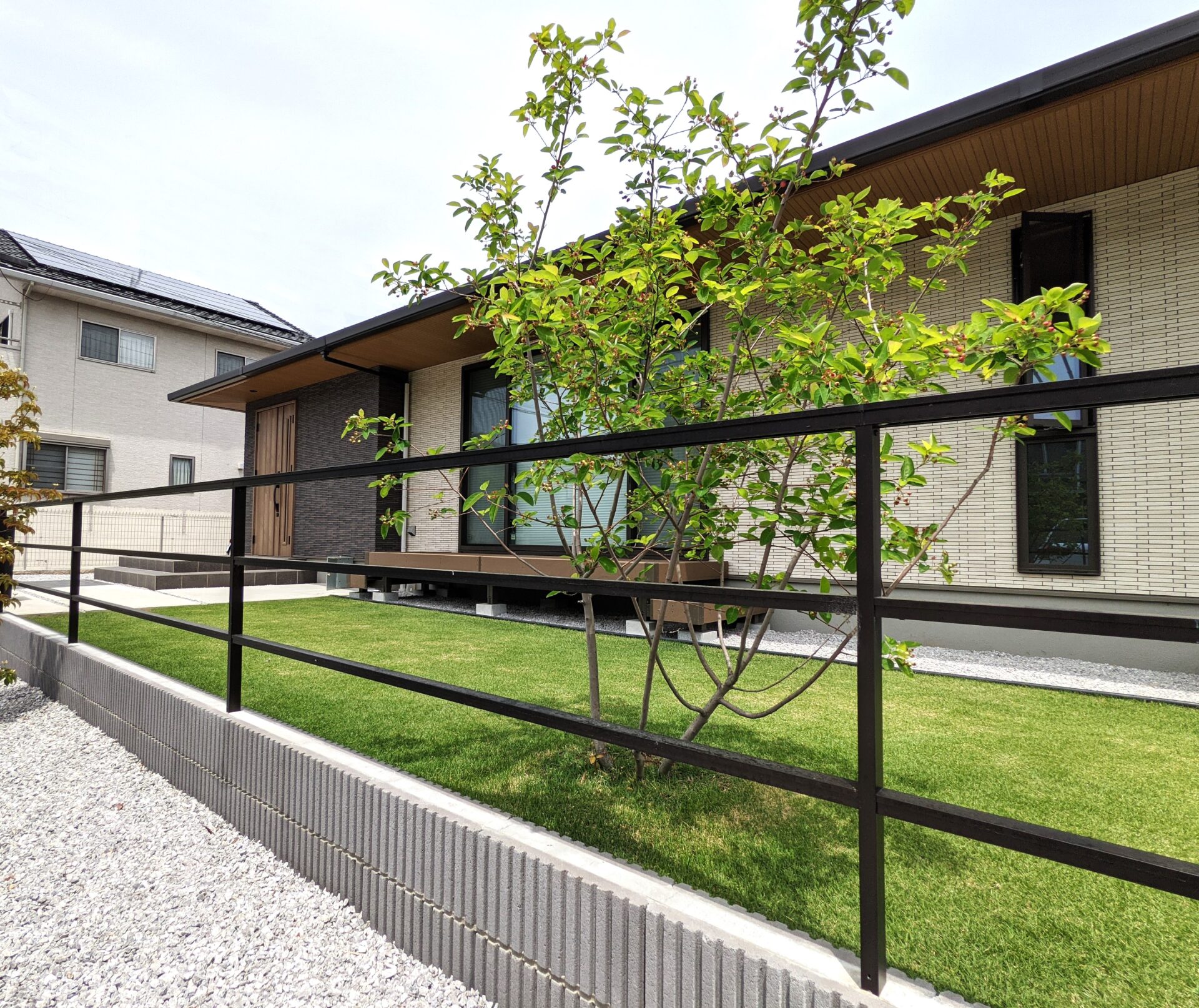 加須市の和モダン外構