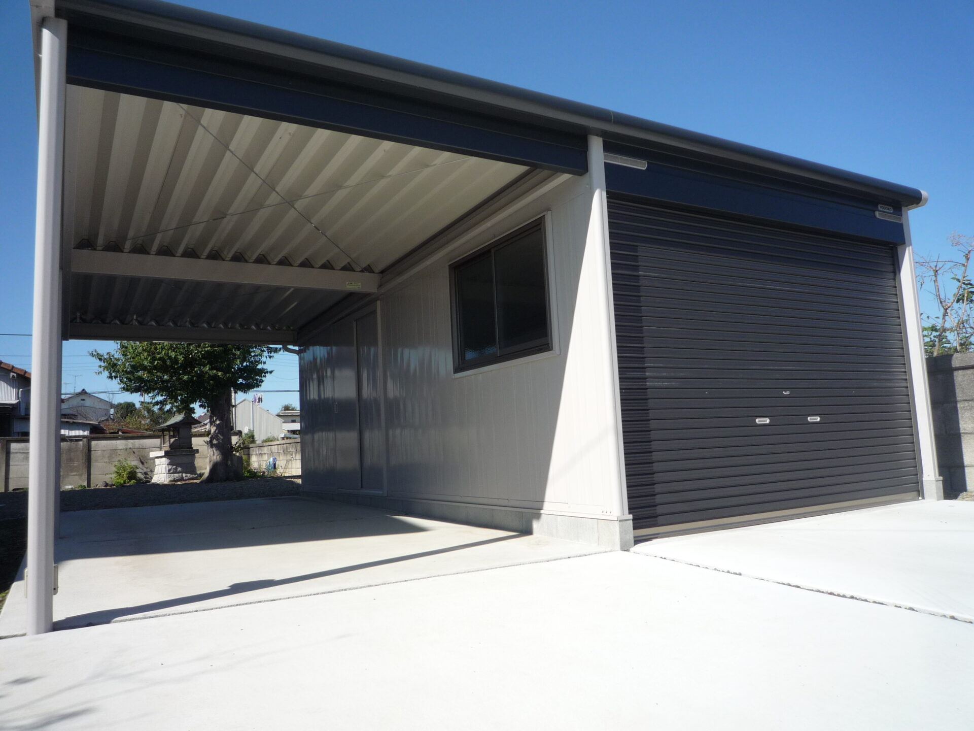 羽生市の和モダンなガレージ