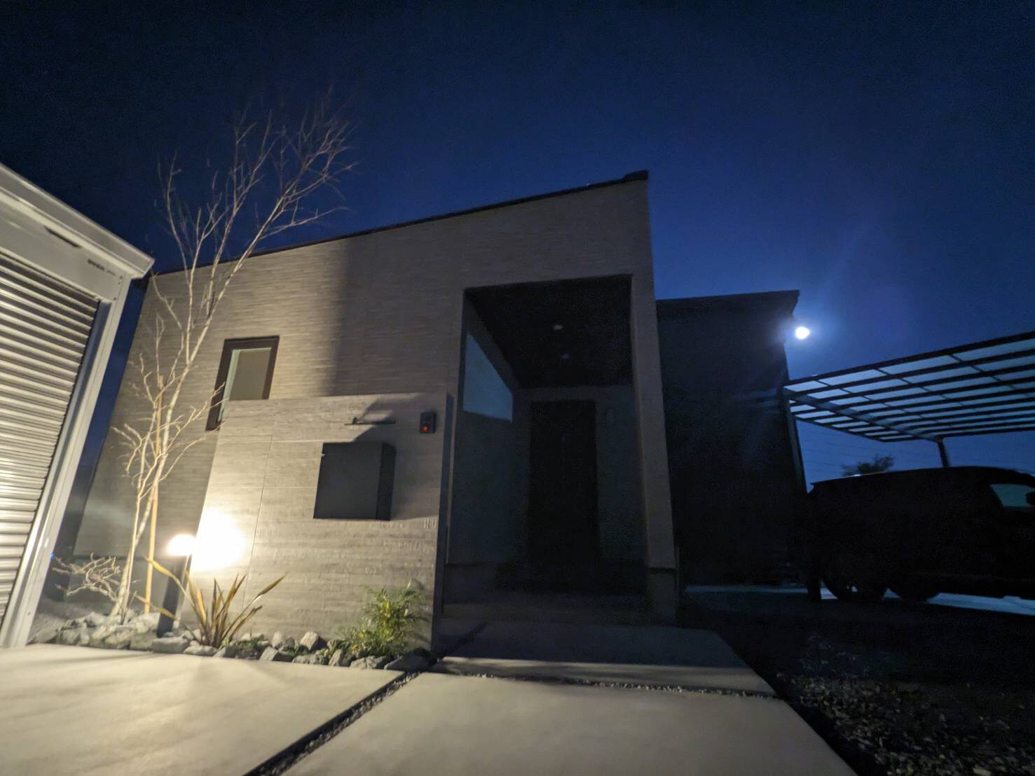 深谷市のシンプルモダンな新築外構