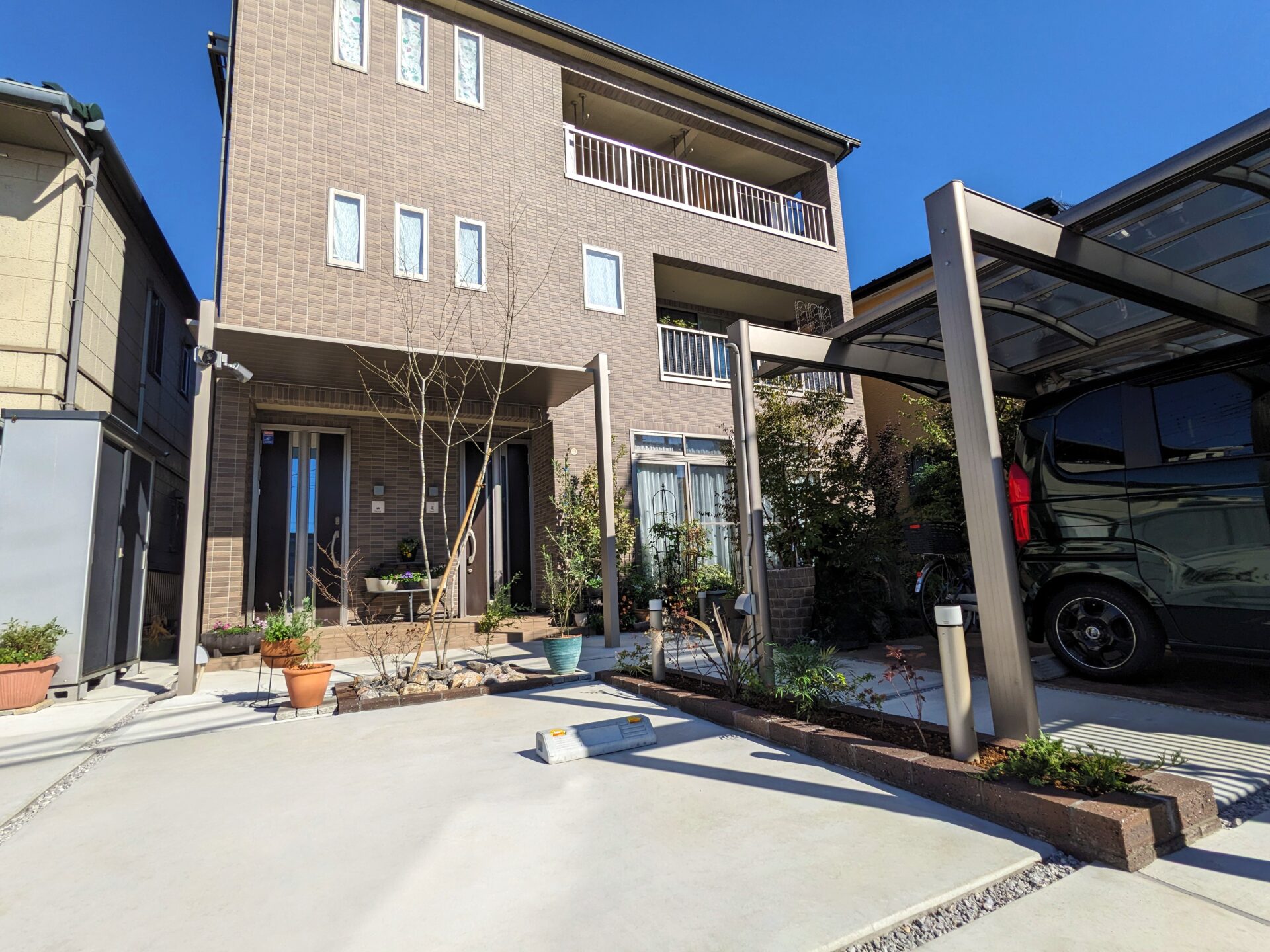 坂戸市のお庭のリフォ―ム、ナチュラルなクローズ外構