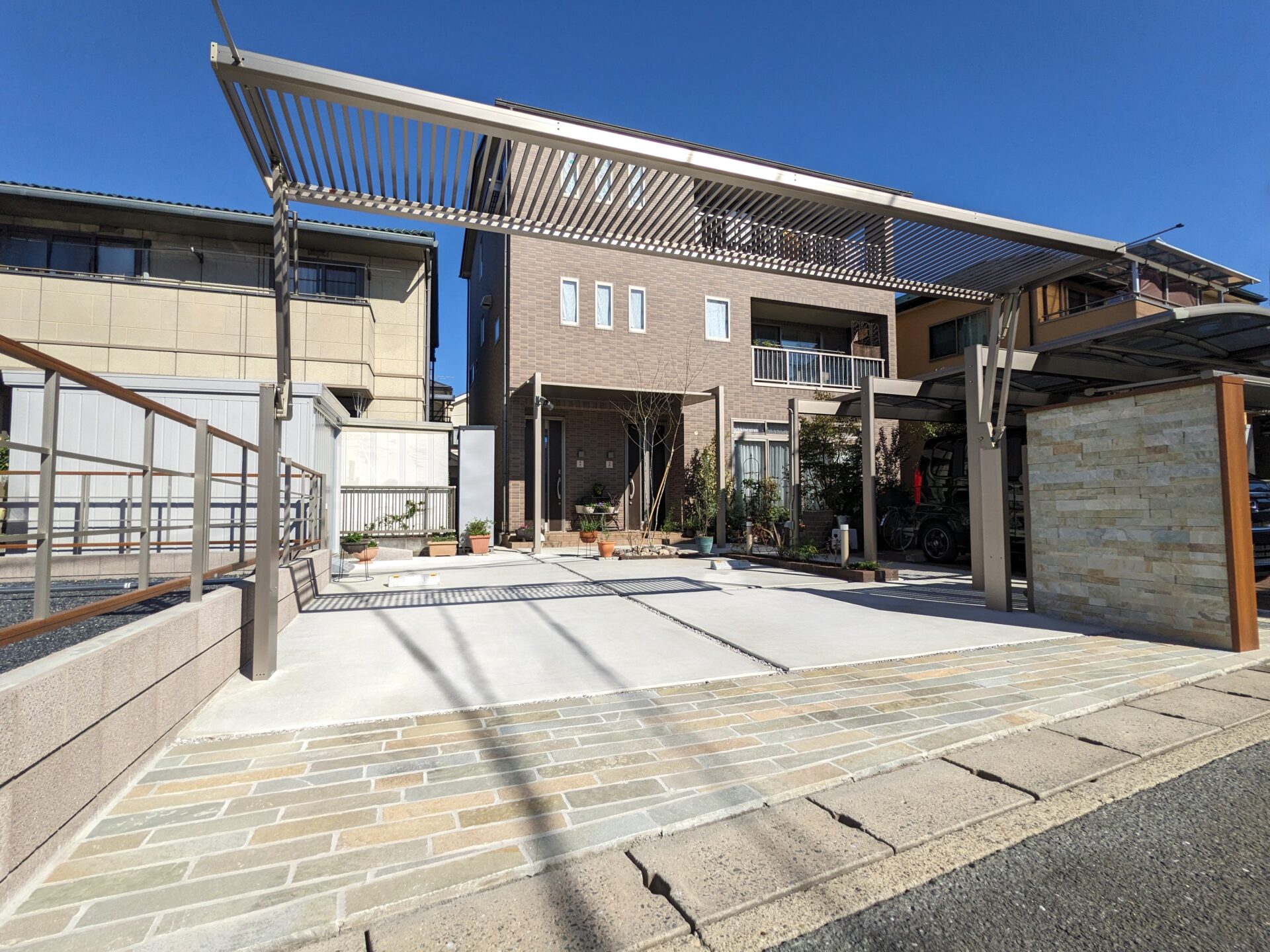 坂戸市のお庭のリフォ―ム、ナチュラルなクローズ外構