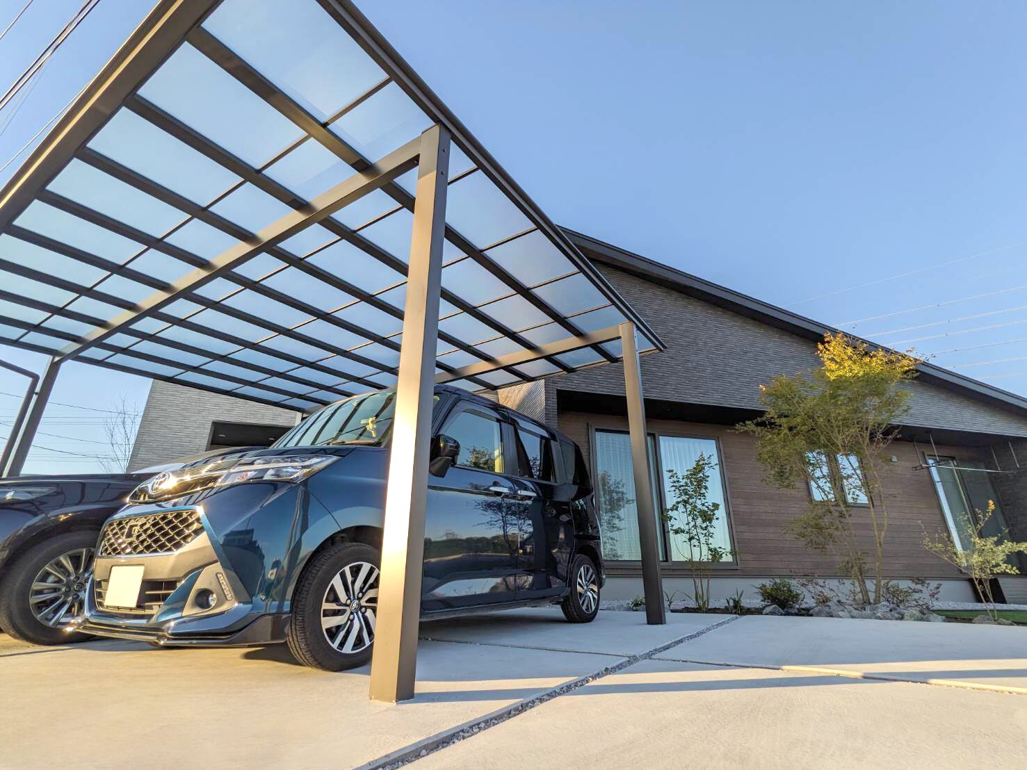 深谷市のシンプルモダンな新築外構