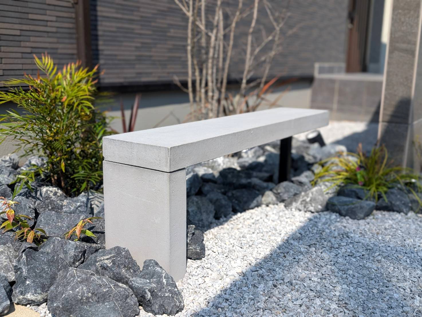 羽生市のアメリカンスタイルの新築外構